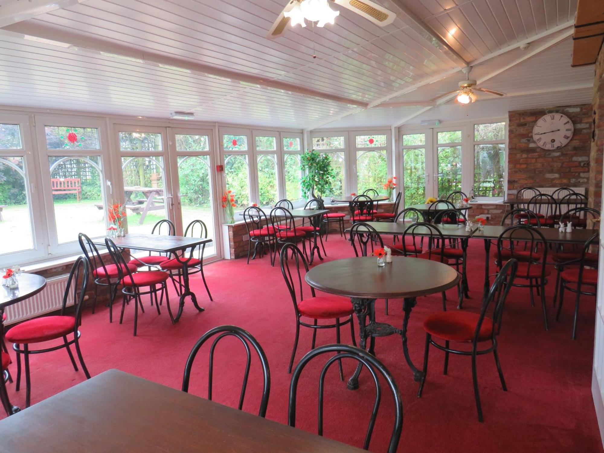 Ganton Greyhound Inn Exterior photo