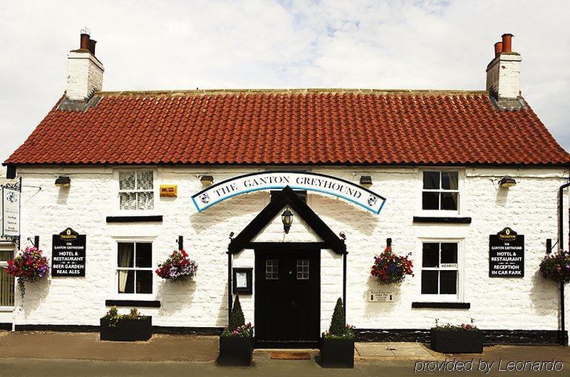 Ganton Greyhound Inn Exterior photo